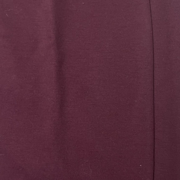 Ann Taylor Factory Maroon Elastic Waist Pencil Skirt - Size XS Petite - Picture 5 of 7